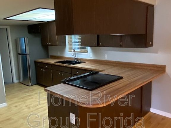 2nd image of 4804 Wren Dr