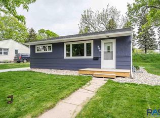 908 W 36th St, Sioux Falls, SD 57105