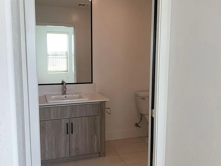 490 W Mahogany Ln — Photo 11