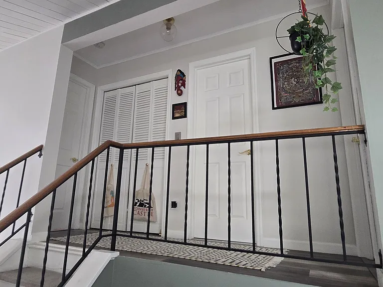 6 Hawthorne Ct — Photo 5