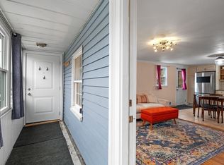 15 Oak View Ave, Salem, MA 01970