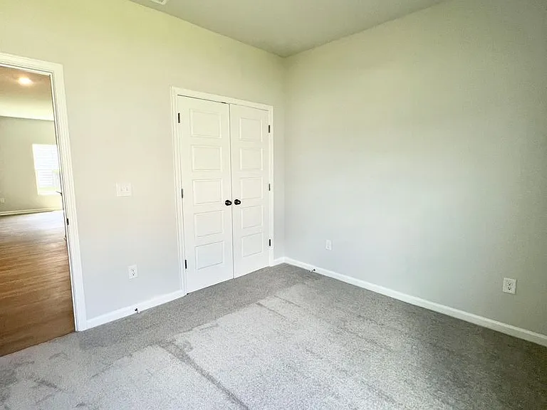 347 Fennec Loop — Photo 19