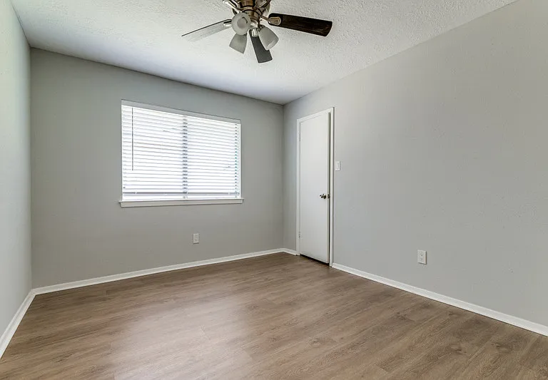 7218 Ridgeberry Dr — Photo 15