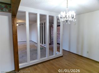 301 N 27th St, Ozark, AR 72949