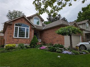11 Carolinian Ln, Cambridge, ON N1S 5B5