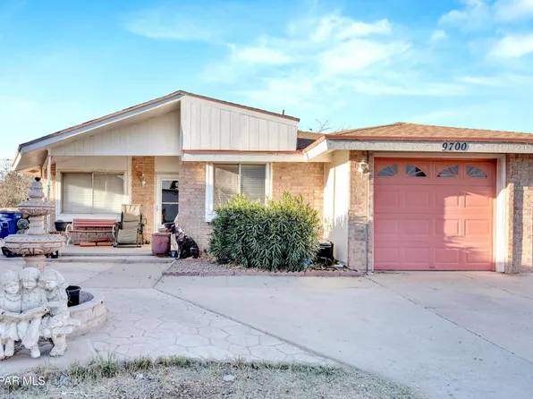 9700 Staubach Dr, El Paso, TX 79927