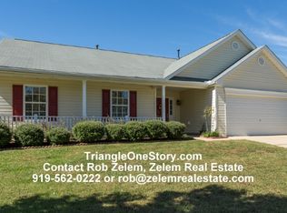 1905 Ashview Dr, Fuquay Varina, NC 27526
