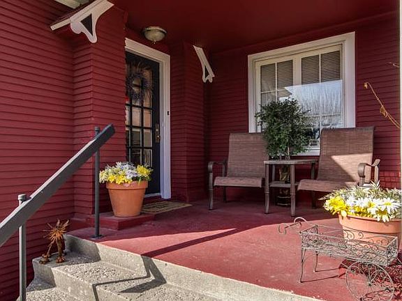 porch