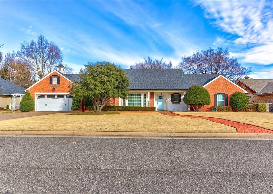 1st image of 3017 Pelham Dr