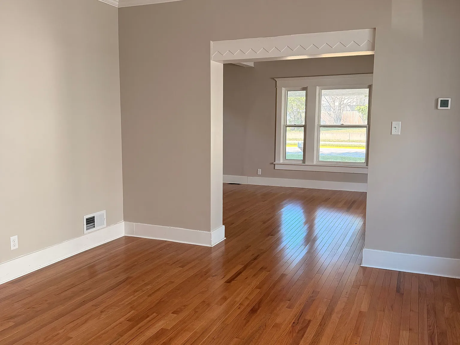 4 bed, 2.0 bath, $1,350 — Photo 4