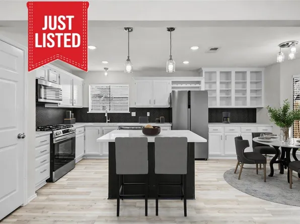 9982 Burntfork Dr, Houston, TX 77064