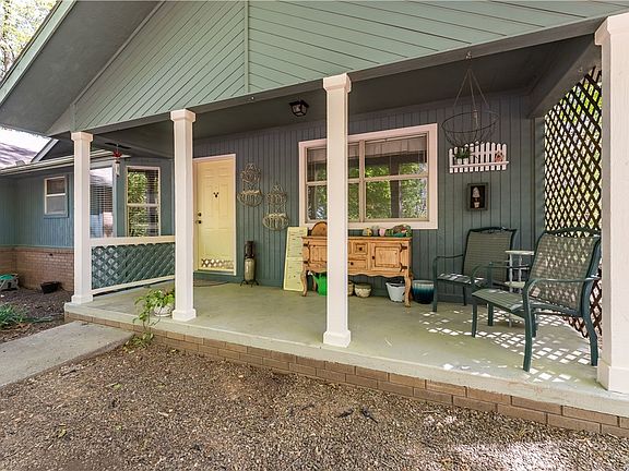4th image of 71 London Dr