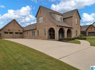 8184 Caldwell Dr, Trussville, AL 35173