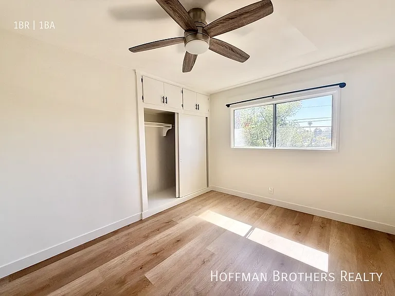 5757 La Mirada Ave #13 — Photo 5