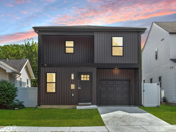 1898 E Saratoga St, Ferndale, MI 48220