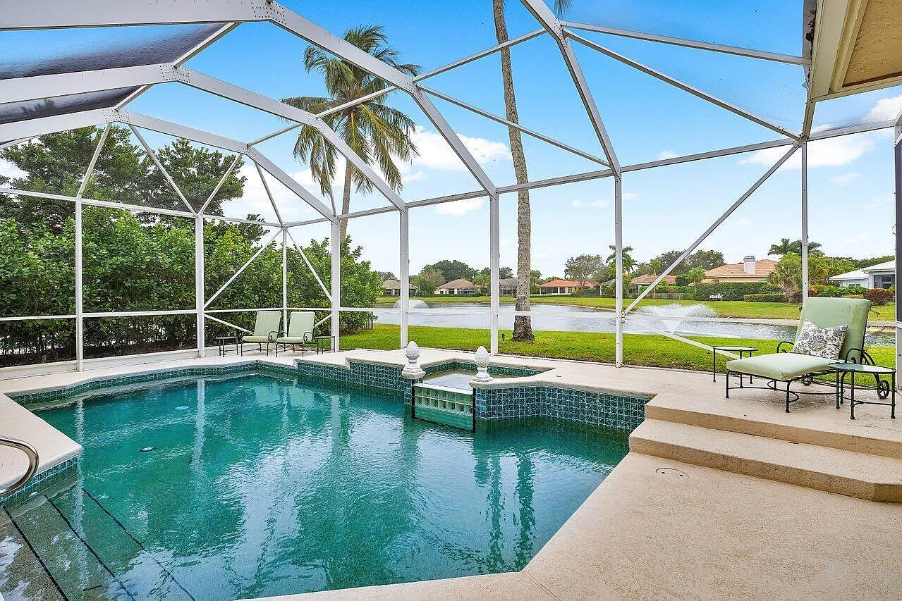 3 bed, 3.5 bath, 2574 sqft, $14,000 — Photo 3