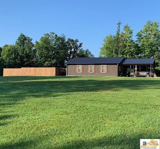 1st image of 698 Leatherwood Rd