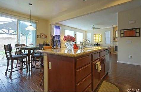 5th image of 15284 Banbury Ct