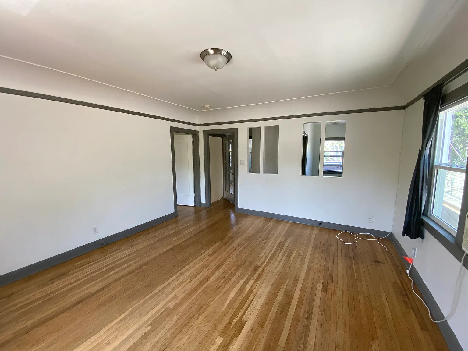 2 bed, $2,900 — Photo 2