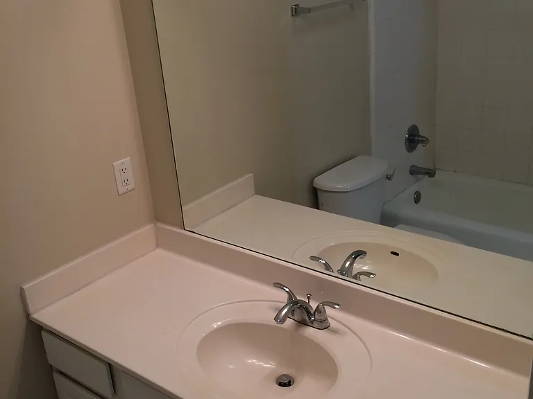 3140 Long Blvd #1 — Photo 8