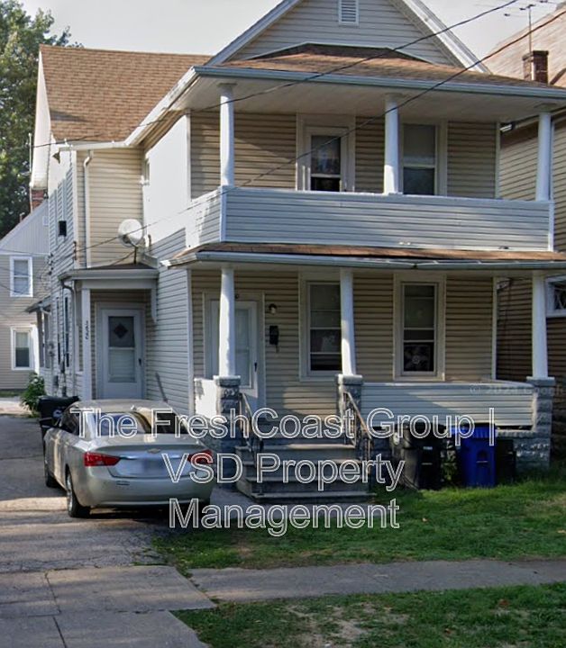1st image of 3620 Walton Ave #1