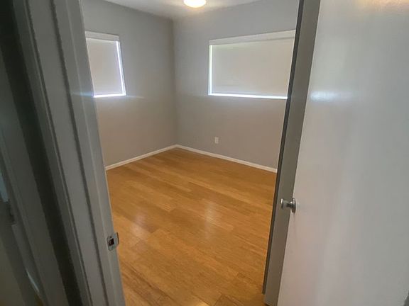 4th image of 218 S Avenue 66 #8