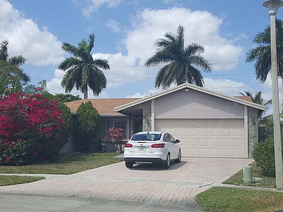 5th image of 4325 NW 95th Ter
