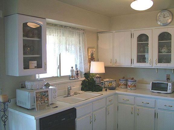 bright kitchen