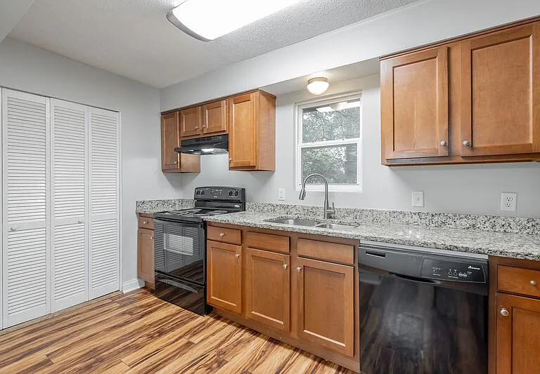 6876 Beulah Dr — Photo 14