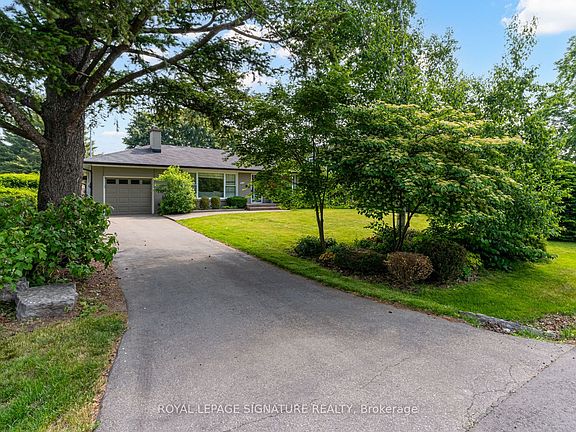 2nd image of 383 Maplehurst Ave