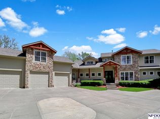 1021 S 211th St, Elkhorn, NE 68022