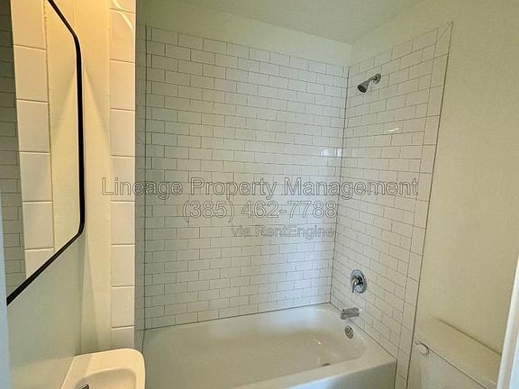 4th image of 412 W 20th St #3