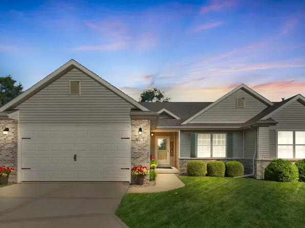 963 Brown Dr, Momence, IL 60954