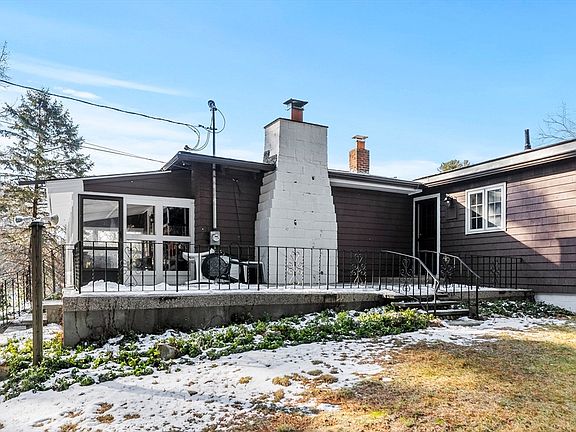 2nd image of 115 Kennedy Rd