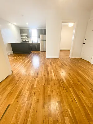 Rented by City Vista Inc | media 53