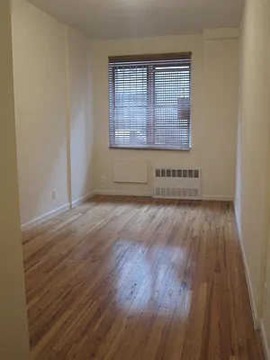 Rented by City & Suburban | media 18