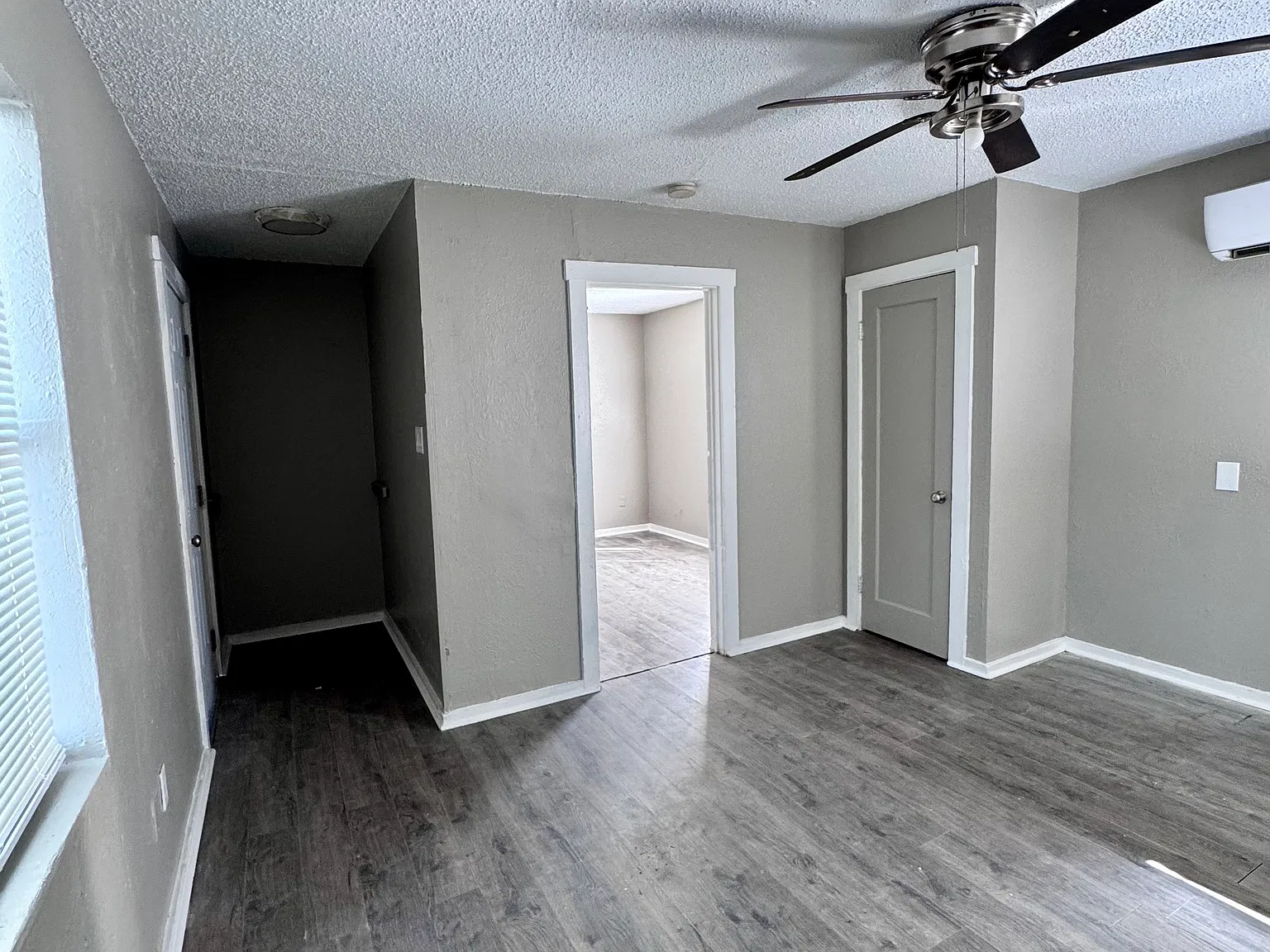 1 bed, 800 sqft, $550 — Photo 4
