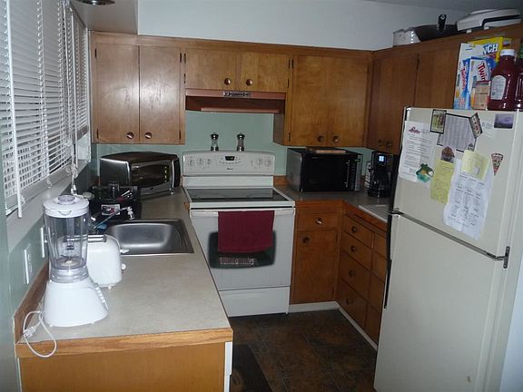 5th image of 2911 E 32nd Ave APT 7