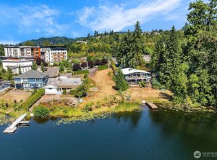 13059 SE 76th Street, Newcastle, WA 98056