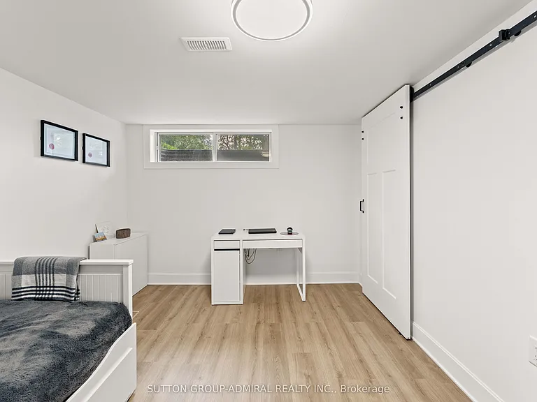 3 Hartland Rd #BASEMENT — Photo 22