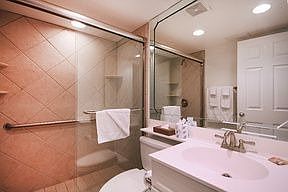 5th image of 671 E Gulf Dr Unit 3D1