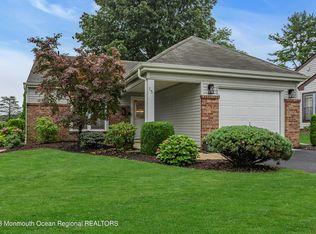 15 Woodstock Ln, Manchester Township, NJ 08759
