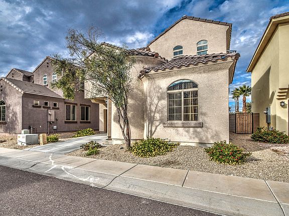 3rd image of 10310 W Monterosa Ave