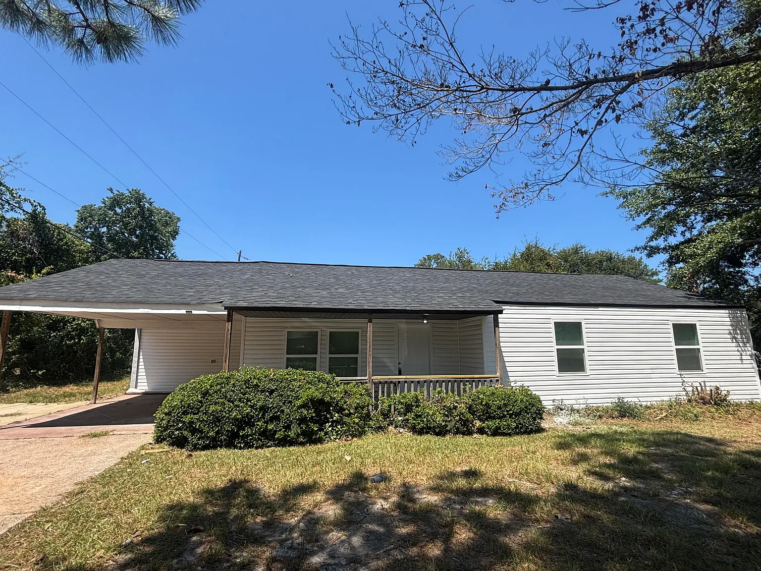 4 bed, 2.0 bath, 1648 sqft, $1,600 — Photo 1