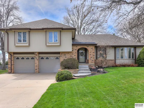 2336 S 138th St, Omaha, NE 68144