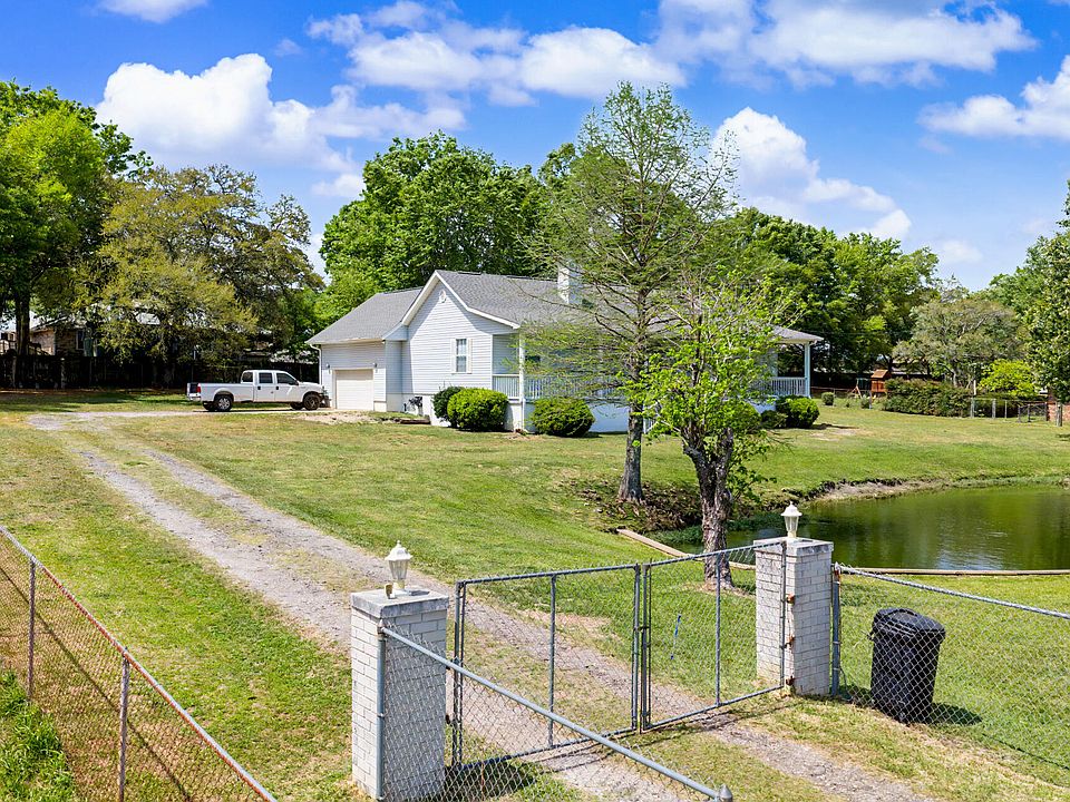1st image of 7327 Glidden Lane