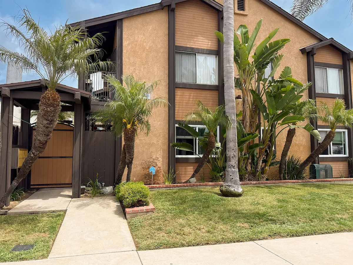 Building Photo - 4435 Estrella Ave