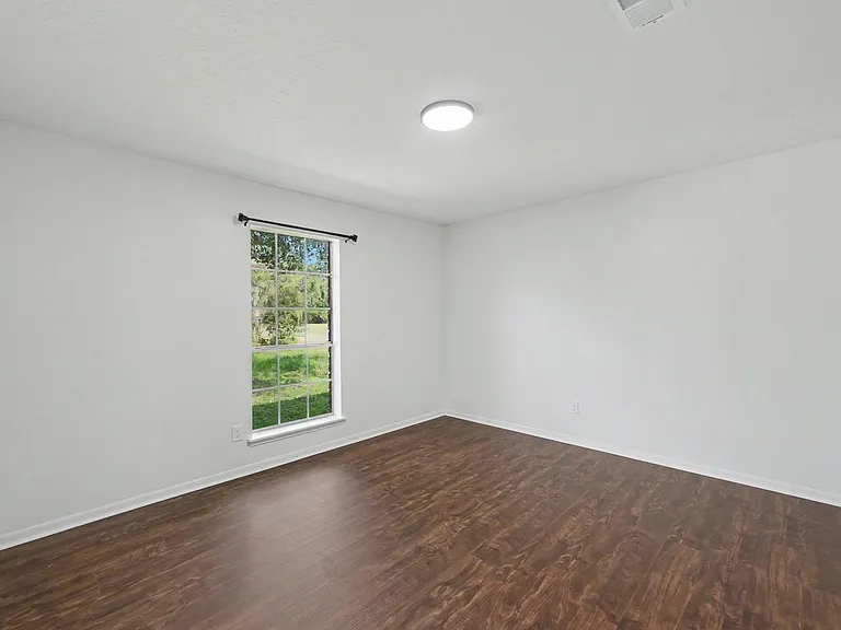 1409 S 3rd St — Photo 17
