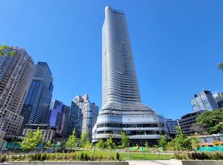 11 Wellesley St W #2610, Toronto, ON M4Y 0G4