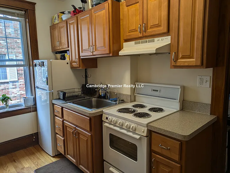 147 Summer St #1 — Photo 21